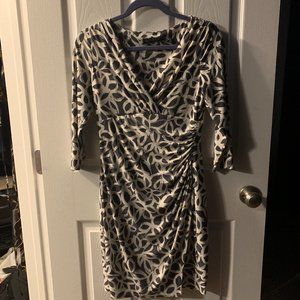 Gray and white Ralph Lauren 3/4 sleeve v-neck dress, Size 6P